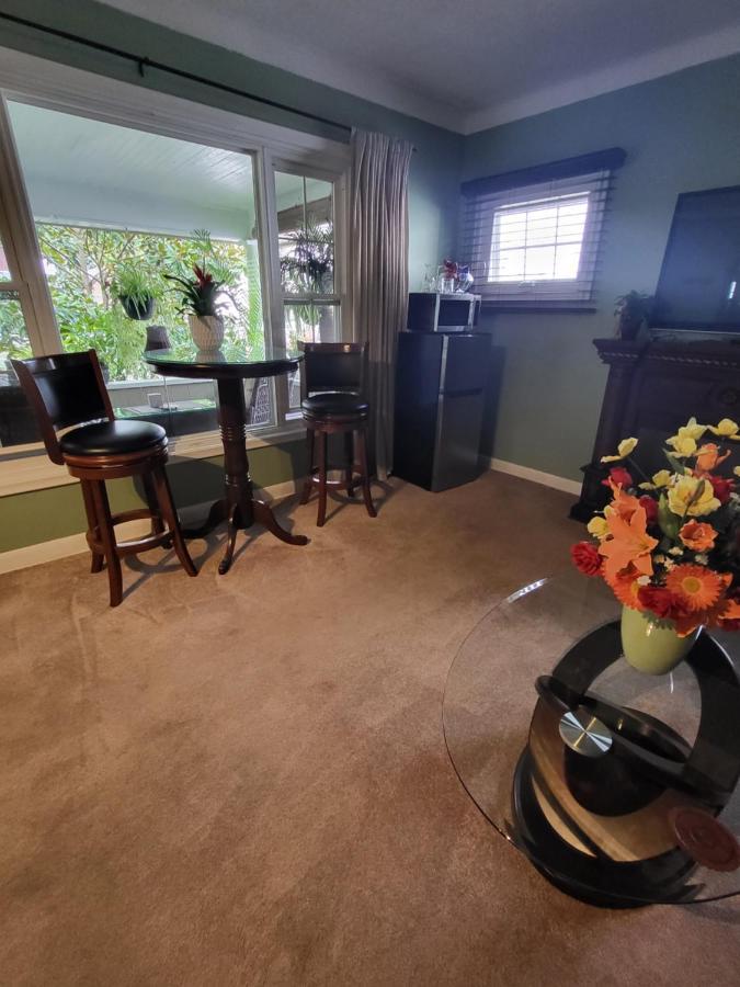 Your Oasis In Niagara Falls Canada 외부 사진