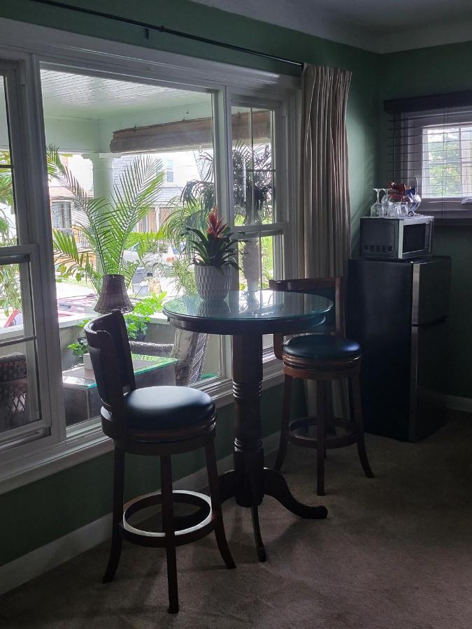 Your Oasis In Niagara Falls Canada 외부 사진