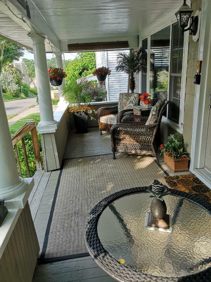 Your Oasis In Niagara Falls Canada 외부 사진