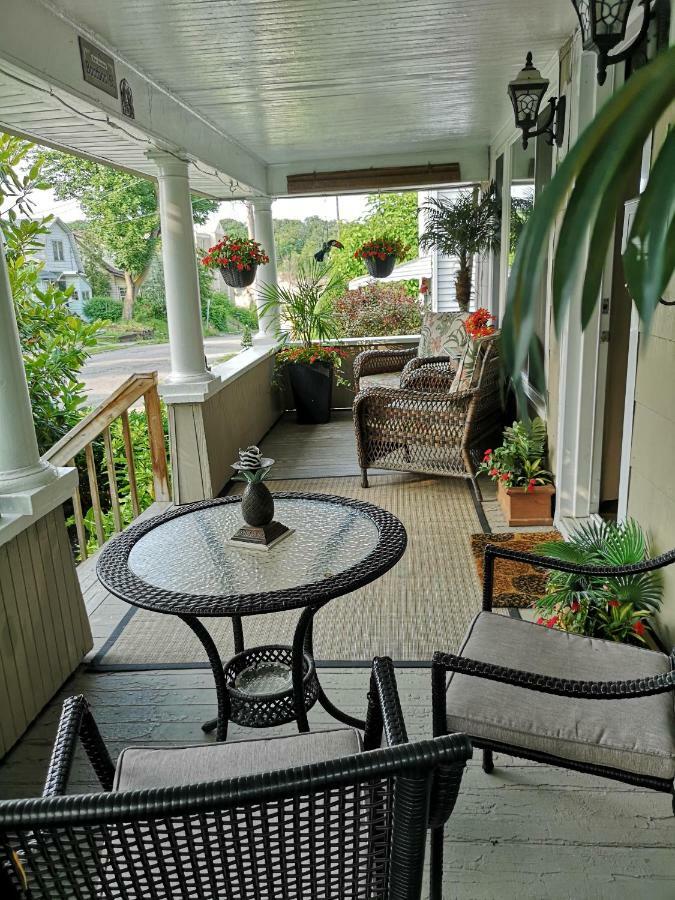Your Oasis In Niagara Falls Canada 외부 사진